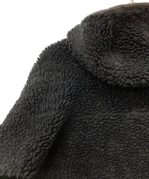 Patagonia（パタゴニア）Patagonia (パタゴニア) フリースジャケット レトロリズムフーディー 2003年-2005年Rhythm USA製 ブラック サイズ:Sの古着・服飾アイテム