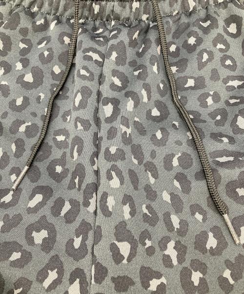 adidas（アディダス）adidas (アディダス) U LEO TP パンツ グレー×ブラック サイズ:Sの古着・服飾アイテム