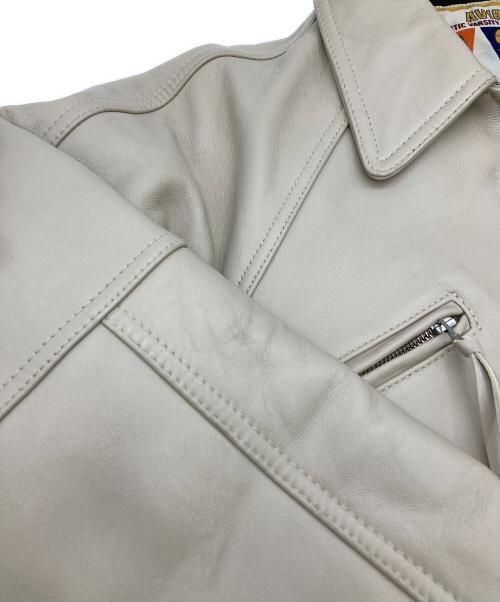 AVIREX（アヴィレックス）AVIREX (アヴィレックス) SIGNATURE VARSITY JACKET ベージュ サイズ:Lの古着・服飾アイテム