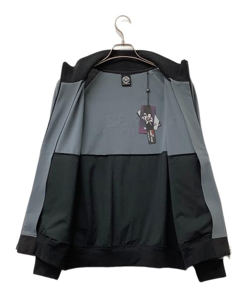 SY32 by SWEET YEARS GOLF（エスワイサーティトゥバイスィートイヤーズゴルフ）SY32 by SWEET YEARS GOLF (エスワイサーティトゥバイスィートイヤーズゴルフ) ゴルフウェア(トップス) VUELTA ZIP UP SWEAT JK グレー×ブラック サイズ:Mの古着・服飾アイテム