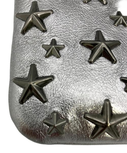 JIMMY CHOO（ジミーチュウ）JIMMY CHOO (ジミーチュウ) スタッズクラッチバッグ　Z6KJL6　星 シルバーの古着・服飾アイテム