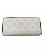 LOUIS VUITTONルイ ヴィトン）の古着「長財布 M30446  タイガラマジッピーウォレット」｜ホワイト