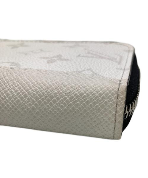 LOUIS VUITTON（ルイ ヴィトン）LOUIS VUITTON (ルイ ヴィトン) 長財布 M30446  タイガラマジッピーウォレット ホワイトの古着・服飾アイテム