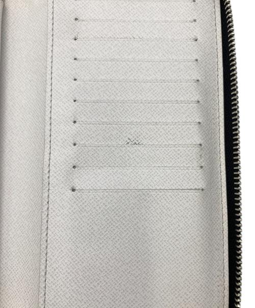 LOUIS VUITTON（ルイ ヴィトン）LOUIS VUITTON (ルイ ヴィトン) 長財布 M30446  タイガラマジッピーウォレット ホワイトの古着・服飾アイテム