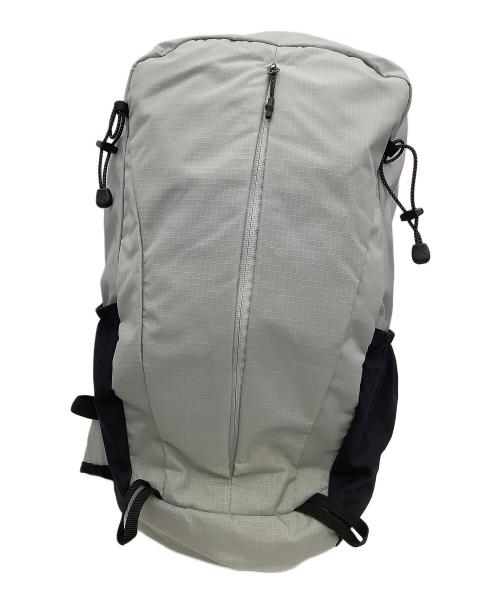 MERRELL（メレル）MERRELL (メレル) リュック Yokota 25L Backpack グレー×ブラックの古着・服飾アイテム