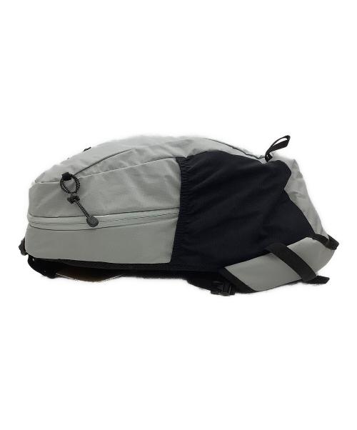 MERRELL（メレル）MERRELL (メレル) リュック Yokota 25L Backpack グレー×ブラックの古着・服飾アイテム