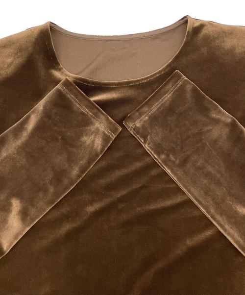 anuans（アニュアンス）anuans (アニュアンス) 長袖カットソー ベロアクロップドカットトップス ブラウン サイズ:Fの古着・服飾アイテム