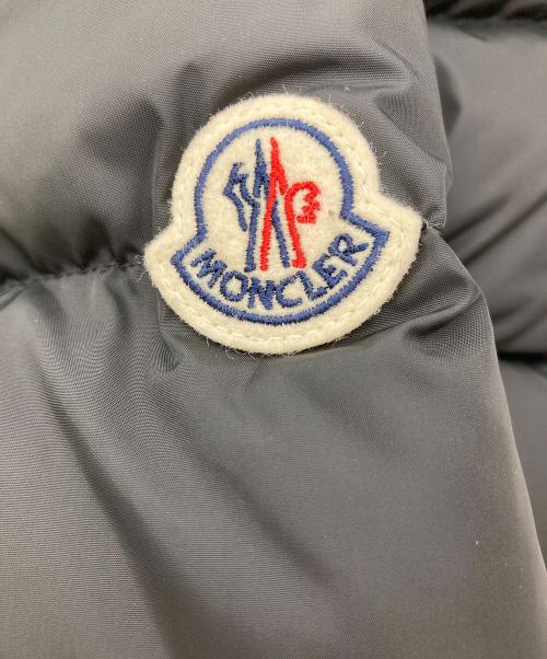 MONCLER（モンクレール）MONCLER (モンクレール) ダウンコート APHROTI シルバーフオックスファー＠ ブラック サイズ:XSの古着・服飾アイテム