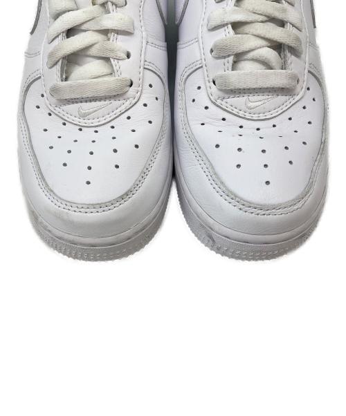 NIKE（ナイキ）NIKE (ナイキ) NIKE  ローカットスニーカー ホワイト サイズ:24.5の古着・服飾アイテム