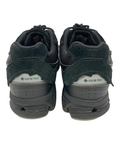 NEW BALANCE（ニューバランス）NEW BALANCE (ニューバランス) スニーカー　2002R　GORE-TEX　ﾞBlack/BlackMetalicﾞ＠ ブラック サイズ:28の古着・服飾アイテム