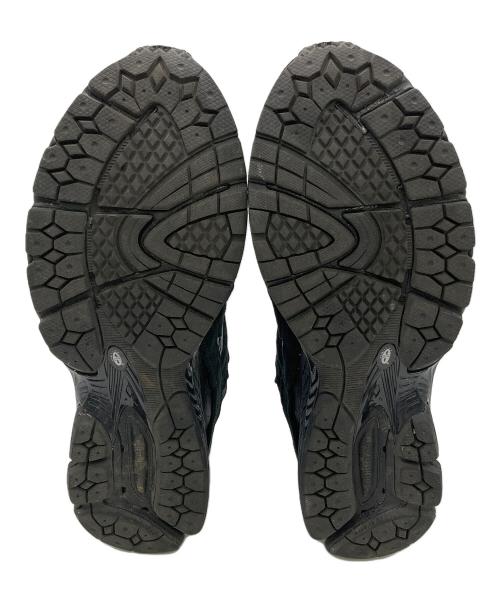 NEW BALANCE（ニューバランス）NEW BALANCE (ニューバランス) スニーカー　2002R　GORE-TEX　ﾞBlack/BlackMetalicﾞ＠ ブラック サイズ:28の古着・服飾アイテム