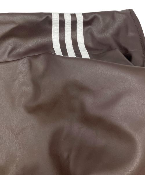 adidas（アディダス）adidas (アディダス) トラックジャケット プレザー 3ストライプ ブラウン サイズ:Ｍの古着・服飾アイテム