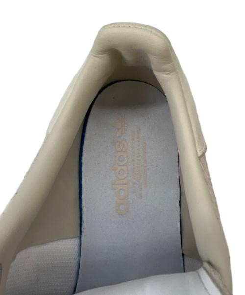 adidas（アディダス）adidas (アディダス) adidas ローカットスニーカー ベージュ サイズ:28.5の古着・服飾アイテム