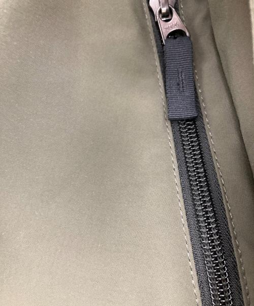 THE NORTH FACE（ザ ノース フェイス）THE NORTH FACE (ザ ノース フェイス) マウンテンダウンジャケット ③ オリーブ×ブラック サイズ:Lの古着・服飾アイテム