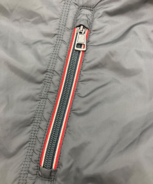 MONCLER（モンクレール）MONCLER (モンクレール) 切替ジップパーカー　MAGLIA CARDIGAN グレー サイズ:XLの古着・服飾アイテム
