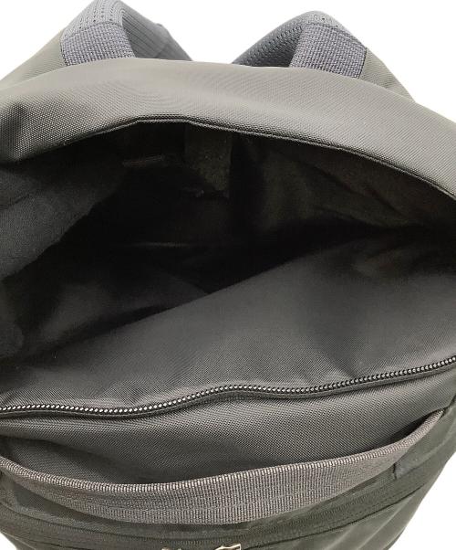 Patagonia（パタゴニア）Patagonia (パタゴニア) バックパック レフュジオ・デイパック 30L グレーの古着・服飾アイテム