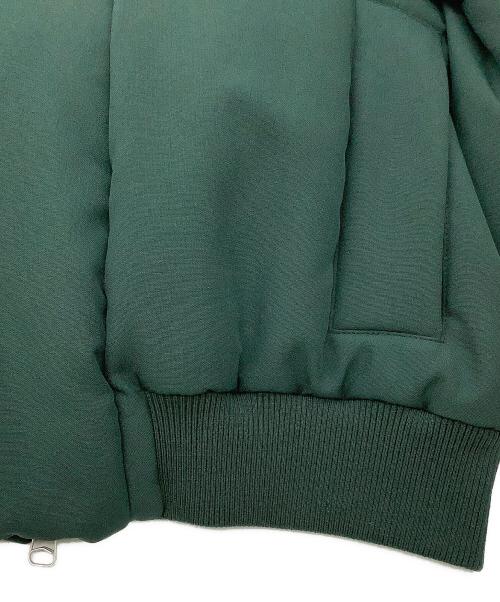 OAMC（オーエーエムシー）OAMC (オーエーエムシー) 中綿ジャケット TAOS BOMBER JACKET グリーン×ベージュ サイズ:Lの古着・服飾アイテム