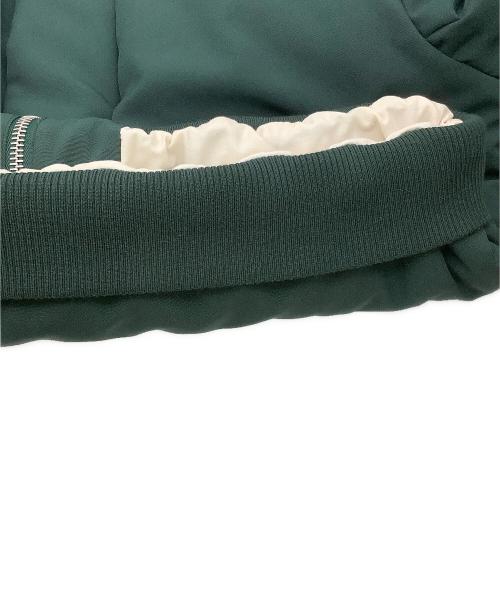 OAMC（オーエーエムシー）OAMC (オーエーエムシー) 中綿ジャケット TAOS BOMBER JACKET グリーン×ベージュ サイズ:Lの古着・服飾アイテム