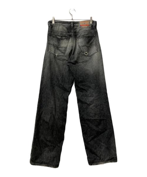DIESEL（ディーゼル）DIESEL (ディーゼル) デニムパンツ　A11598 ブラック サイズ:Mの古着・服飾アイテム