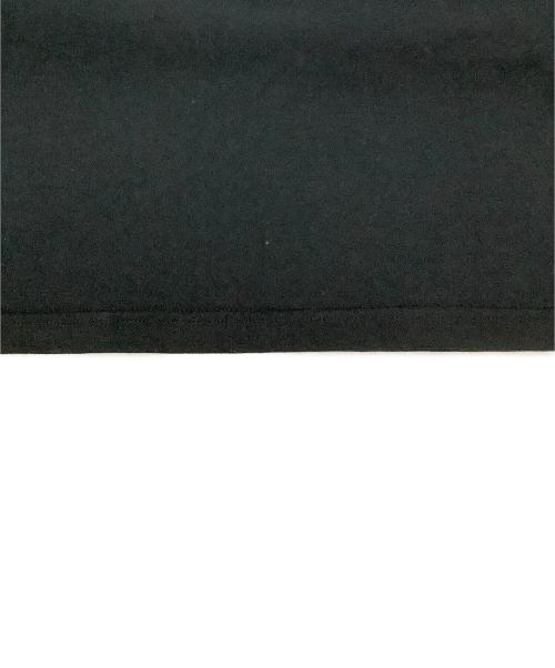 glamb（グラム）glamb (グラム) ジョジョの奇妙な冒険 (ジョジョノキミョウナボウケン) 半袖カットソー DIO Tシャツ ブラック サイズ:3の古着・服飾アイテム