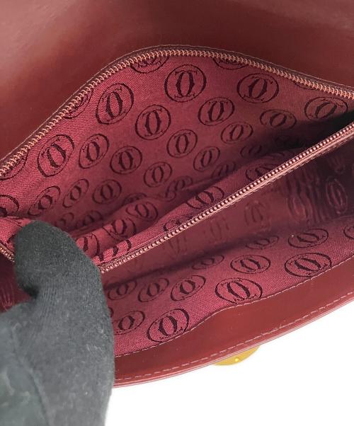 Cartier（カルティエ）Cartier (カルティエ) フラップ式ショルダーバッグ マストライン ボルドーの古着・服飾アイテム