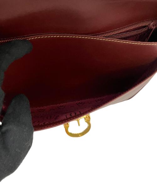 Cartier（カルティエ）Cartier (カルティエ) フラップ式ショルダーバッグ マストライン ボルドーの古着・服飾アイテム