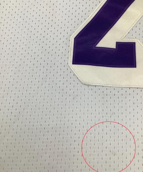 Champion（チャンピオン）Champion (チャンピオン) ゲームシャツ　Kobe Bryant　Los Angeles Lakers ホワイト サイズ:Lの古着・服飾アイテム