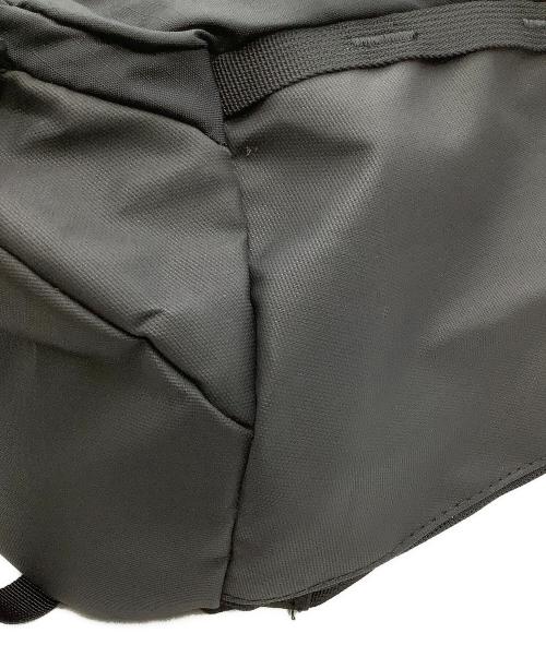 THE NORTH FACE（ザ ノース フェイス）THE NORTH FACE (ザ ノース フェイス) リュック Surge Backpack ブラックの古着・服飾アイテム