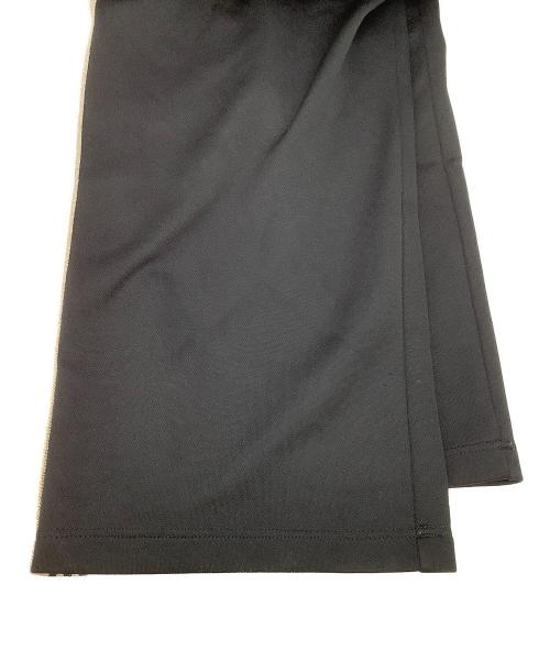 Needles（ニードルズ）Needles (ニードルズ) パンツ トラックパンツ ブラック×ゴールド サイズ:Mの古着・服飾アイテム