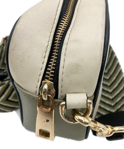 MARC JACOBS（マークジェイコブス）MARC JACOBS (マークジェイコブス) ショルダーバッグ ベージュ×ブラックの古着・服飾アイテム