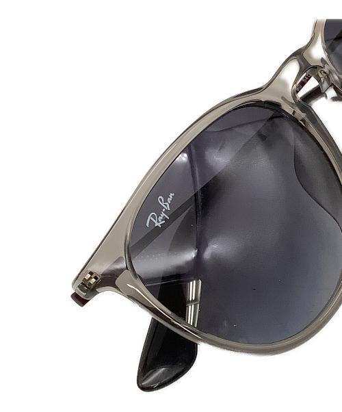 RAY-BAN（レイバン）RAY-BAN (レイバン) サングラス RB4171-F ERIKA CLASSICの古着・服飾アイテム