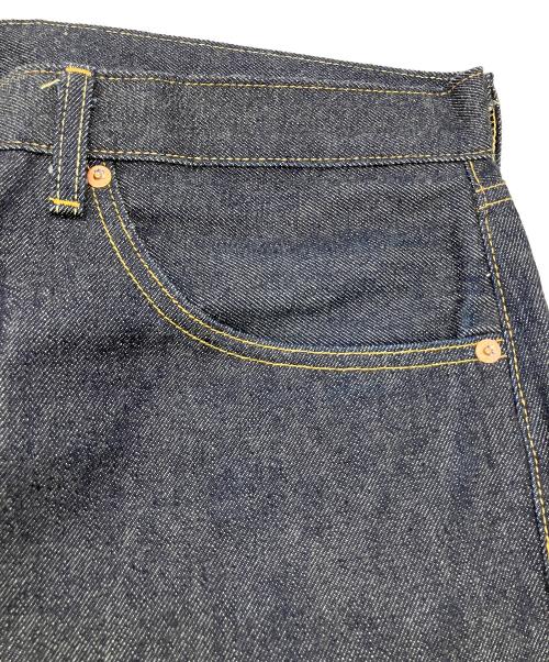 LEVI'S（リーバイス）LEVI'S (リーバイス) デニムパンツ　501XX 1955復刻 ボタン裏3015 ビッグE インディゴ サイズ:Lの古着・服飾アイテム
