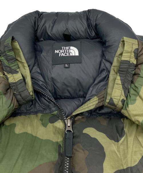THE NORTH FACE（ザ ノース フェイス）THE NORTH FACE (ザ ノース フェイス) ダウンジャケット Novelty Nuptse Jacket ブラック×グリーン サイズ:Lの古着・服飾アイテム