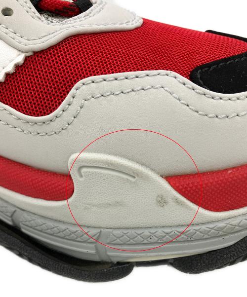 BALENCIAGA（バレンシアガ）BALENCIAGA (バレンシアガ) adidas (アディダス) スニーカー　TripIeS トリプル S スニーカー グレー×レッド サイズ:27.5の古着・服飾アイテム