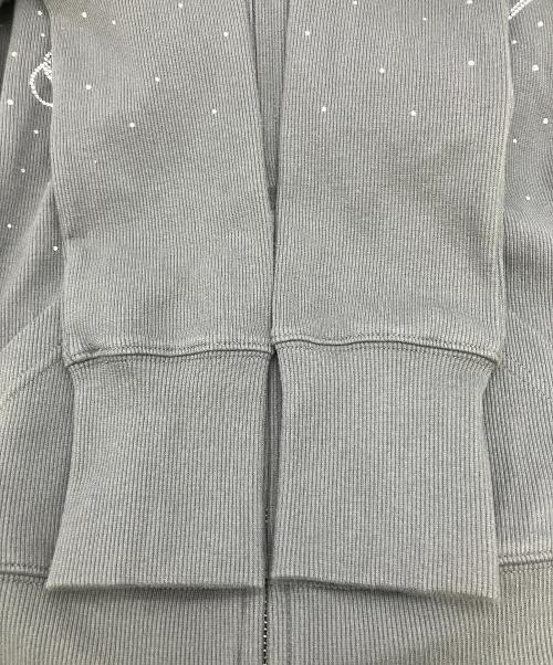 SupBaby by SUPPLER（サプベビー バイ サプライヤー）SupBaby by SUPPLER (サプベビー バイ サプライヤー) ジップパーカー　スパークルラインストーンジップフーディ グレー サイズ:不明の古着・服飾アイテム