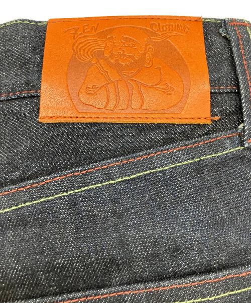 ZEN CLOTHING（ゼン クロージング）ZEN CLOTHING (ゼン クロージング) デニムパンツ　和柄ペイント　総生産数47本限定（2/47） インディゴ サイズ:Mの古着・服飾アイテム