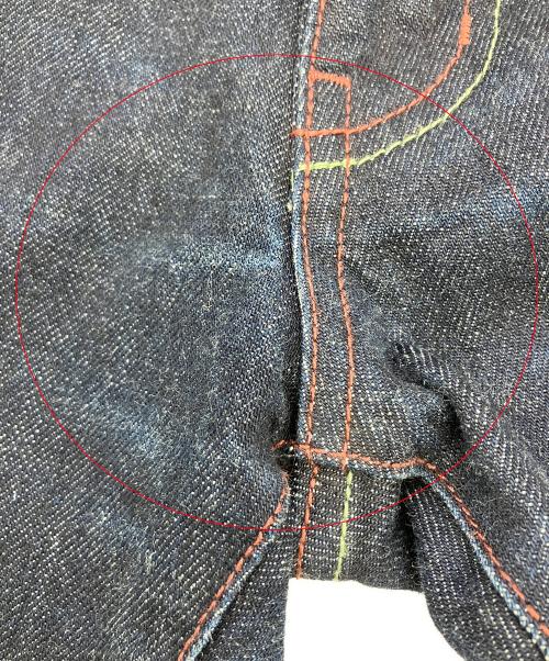 ZEN CLOTHING（ゼン クロージング）ZEN CLOTHING (ゼン クロージング) デニムパンツ　和柄ペイント　総生産数47本限定（2/47） インディゴ サイズ:Mの古着・服飾アイテム