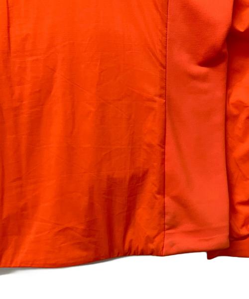ARC'TERYX（アークテリクス）ARC'TERYX (アークテリクス) アトム フーディー ジャケット オレンジ サイズ:Sの古着・服飾アイテム
