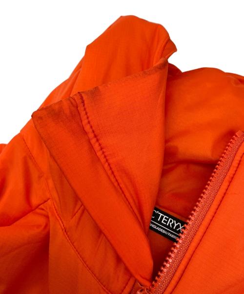 ARC'TERYX（アークテリクス）ARC'TERYX (アークテリクス) アトム フーディー ジャケット オレンジ サイズ:Sの古着・服飾アイテム