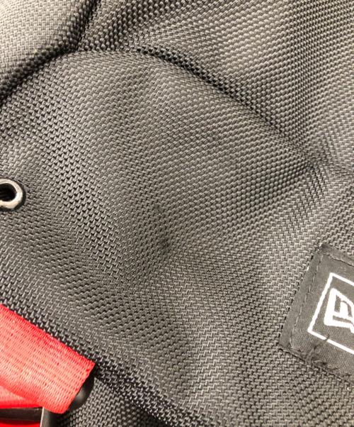 New Era（ニューエラ）New Era (ニューエラ) NBA (エヌビーエー) CHICAGO BULLS (シカゴブルズ) バックパック ブラック×レッドの古着・服飾アイテム