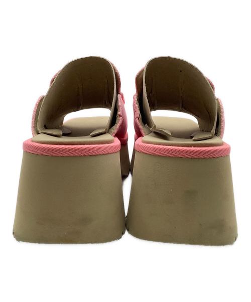 UGG（アグ）UGG (アグ) 厚底サンダル New Heights Slide ピンク×ブラウン サイズ:JAPAN 23の古着・服飾アイテム