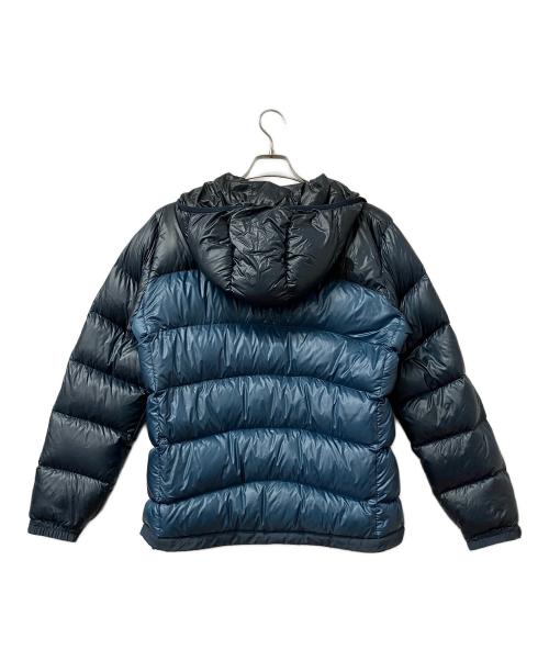 THE NORTH FACE（ザ ノース フェイス）THE NORTH FACE (ザ ノース フェイス) ダウンジャケット ネイビー×ブラック サイズ:Mの古着・服飾アイテム