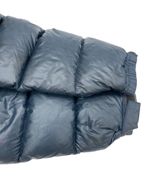 THE NORTH FACE（ザ ノース フェイス）THE NORTH FACE (ザ ノース フェイス) ダウンジャケット ネイビー×ブラック サイズ:Mの古着・服飾アイテム