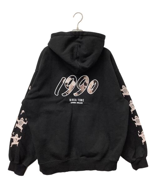 Carhartt WIP（カーハート ワーク イン プログレス）Carhartt WIP (カーハート ワーク イン プログレス) NINJA TUNE (ニンジャ・チューン) パーカー HOODED SWEATSHIRT ブラック サイズ:Lの古着・服飾アイテム