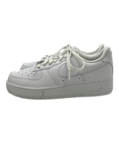 NIKE（ナイキ）NIKE (ナイキ) スニーカー AIR FORCE 1 LOW '07 ホワイト サイズ:cm 24.5の古着・服飾アイテム