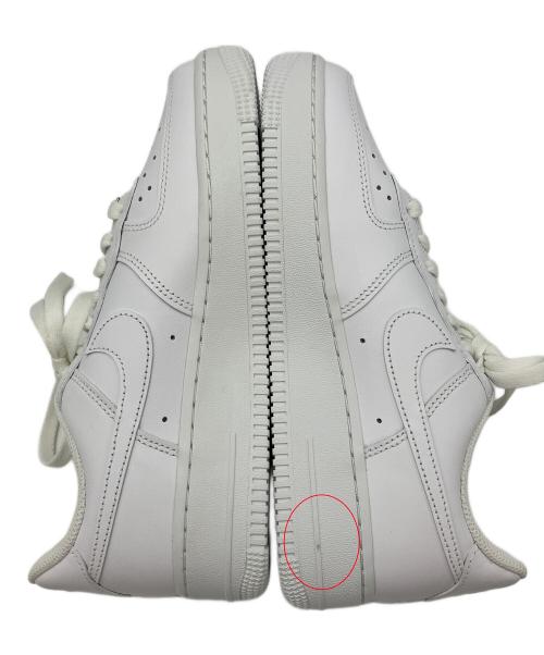 NIKE（ナイキ）NIKE (ナイキ) スニーカー AIR FORCE 1 LOW '07 ホワイト サイズ:cm 24.5の古着・服飾アイテム