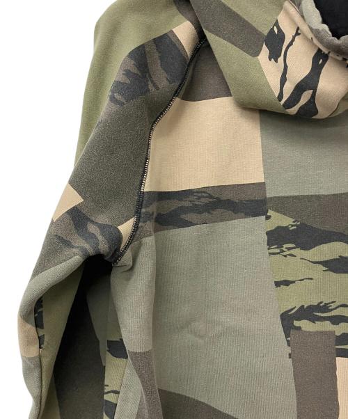 Carhartt WIP（カーハート ワーク イン プログレス）Carhartt WIP (カーハート ワーク イン プログレス) パーカー HOODED CHASE SWEAT（フーデッド チェイス スウェットシャツ） グリーン サイズ:L 未使用品の古着・服飾アイテム