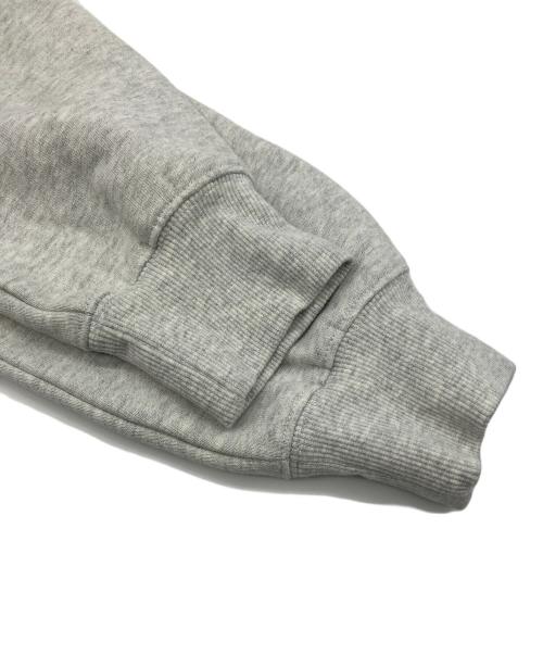 Carhartt WIP（カーハート ワーク イン プログレス）Carhartt WIP (カーハート ワーク イン プログレス) 裏起毛パーカー グレー サイズ:Ｓの古着・服飾アイテム