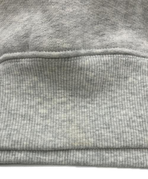 Carhartt WIP（カーハート ワーク イン プログレス）Carhartt WIP (カーハート ワーク イン プログレス) 裏起毛パーカー グレー サイズ:Ｓの古着・服飾アイテム