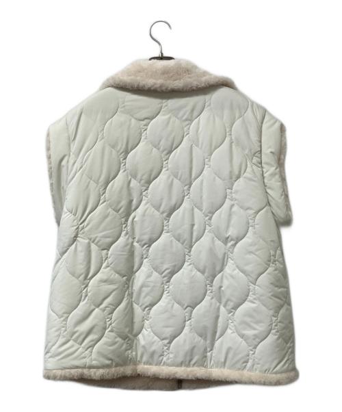CASA FLINE（カーサフライン）CASA FLINE (カーサフライン) キルティングボアリバーシブルベスト ホワイト サイズ:Fの古着・服飾アイテム